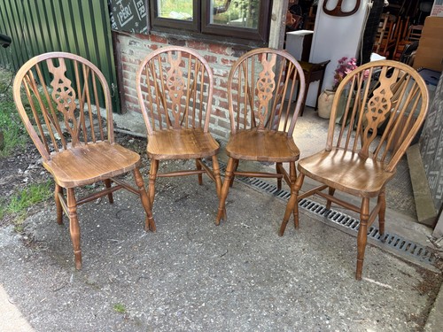 Round back dining chairs 4 - round,